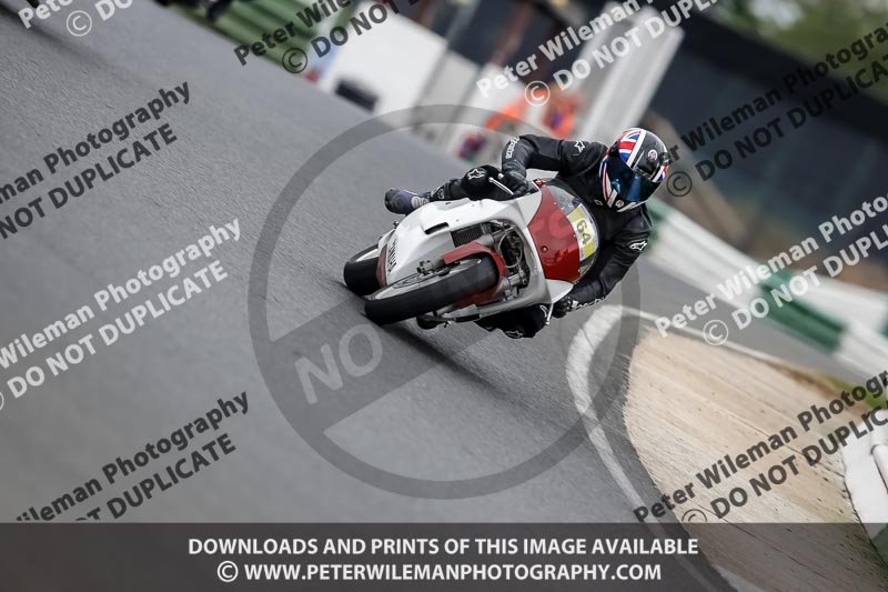 Vintage motorcycle club;eventdigitalimages;mallory park;mallory park trackday photographs;no limits trackdays;peter wileman photography;trackday digital images;trackday photos;vmcc festival 1000 bikes photographs